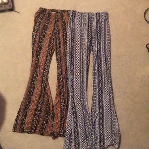 2 Pairs Bell Bottom Leggings Large